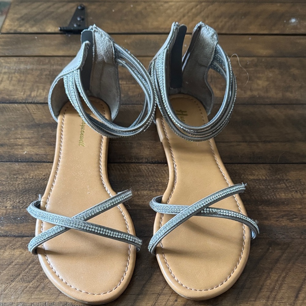 Chic Women's Silver Sandals